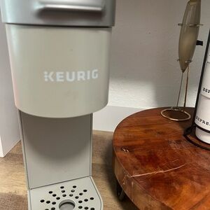 Keurig Single-Serve Coffee Maker in Beige